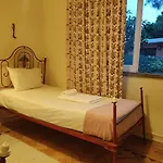 Classic 3br Sintra Near Beaches & Palaces * Colares